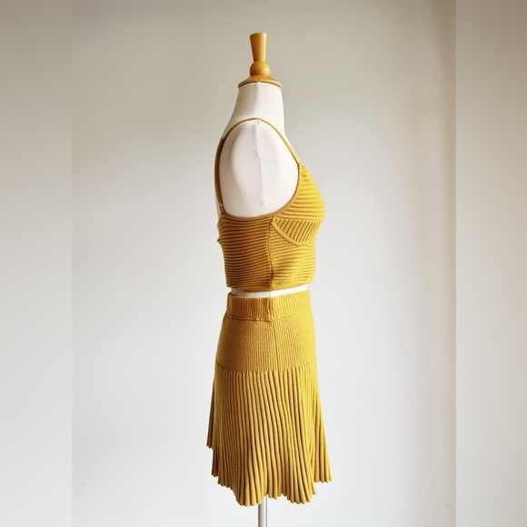 Aerie Take Charge Ribbed Skirt & Corset Set | Small - Picture 4 of 6